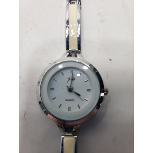 Lot of 5 Mixed Women's Watches Avon Geneva JW Collezio Sanwood A-189 Untested - Picture 11 of 16